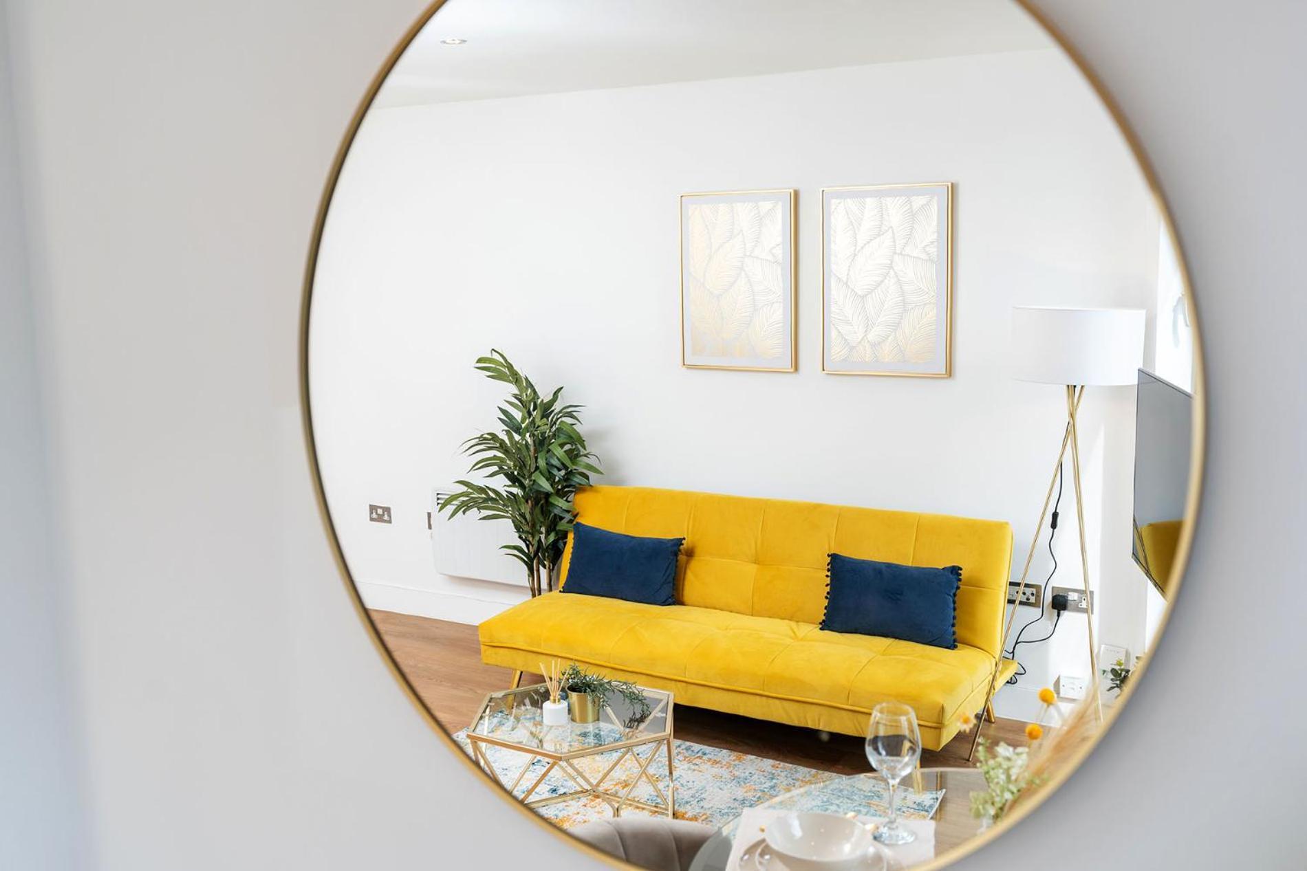 Exclusive Apartment - City Centre - Free Parking -Wifi Netflix- Juliet Balcony Leeds  Exterior photo